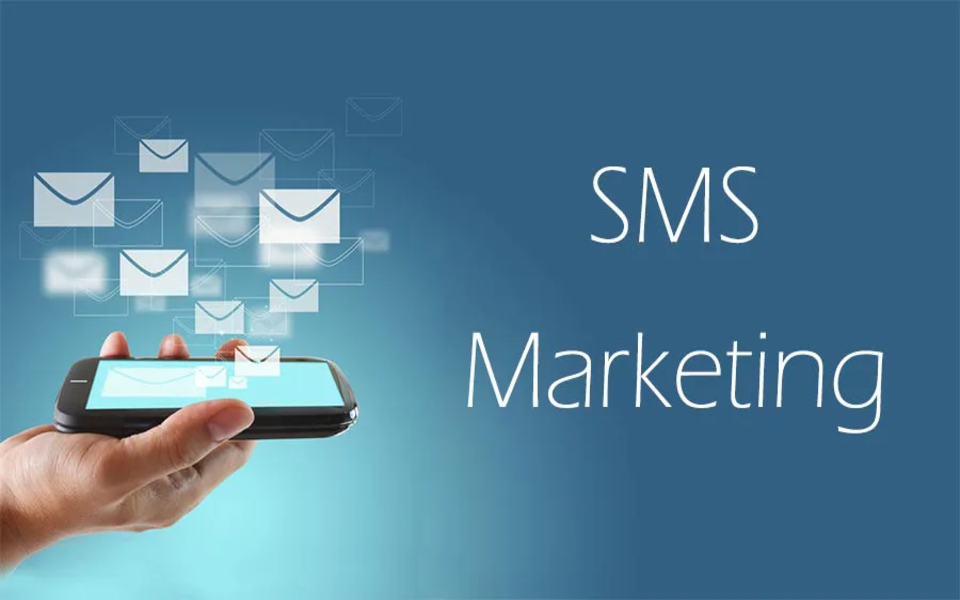 Kịch bản SMS Marketing trong quảng cáo ô tô