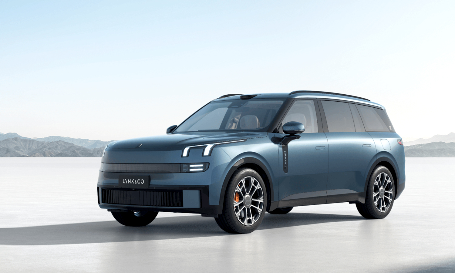 Lynk & Co 900 sắp ra mắt Việt Nam: SUV công nghệ cao chạy điện hơn 200 km, tiện nghi như xe sang