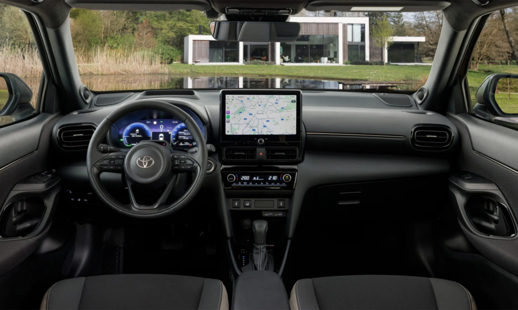 Toyota Yaris Cross 2026 ra mắt: Diện mạo mới, nâng cấp công nghệ, tiếp tục dẫn đầu phân khúc SUV đô thị