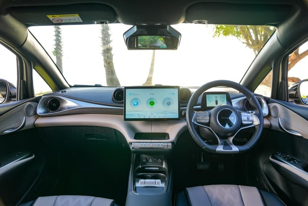 BYD Dolphin 2026 sắp ra mắt Việt Nam: Xe điện đô thị giá dưới 600 triệu gây áp lực lên VinFast