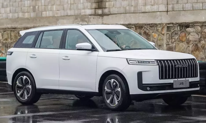 Loạt SUV địa hình sắp đổ bộ Việt Nam: Cuộc chơi mới trong phân khúc off-road