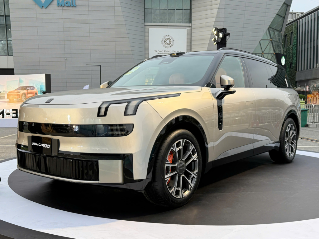 Lynk & Co 900 sắp ra mắt Việt Nam: SUV công nghệ cao chạy điện hơn 200 km, tiện nghi như xe sang