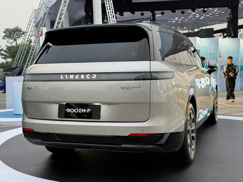 Lynk & Co 900 sắp ra mắt Việt Nam: SUV công nghệ cao chạy điện hơn 200 km, tiện nghi như xe sang