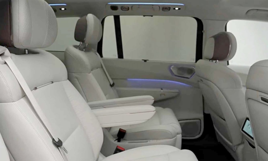 Lynk & Co 900 sắp ra mắt Việt Nam: SUV công nghệ cao chạy điện hơn 200 km, tiện nghi như xe sang