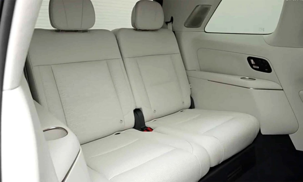 Lynk & Co 900 sắp ra mắt Việt Nam: SUV công nghệ cao chạy điện hơn 200 km, tiện nghi như xe sang