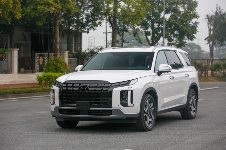 Hyundai Palisade giảm giá mạnh tới 170 triệu đồng: SUV cỡ E nay cạnh tranh phân khúc D