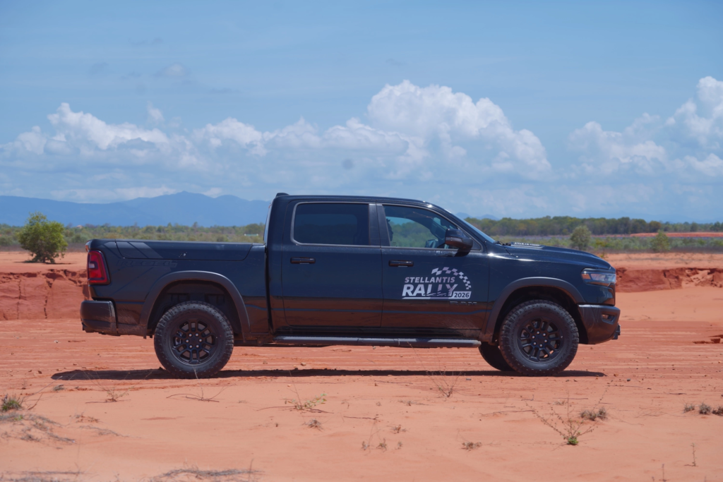 Ram 1500 2026 đầu tiên về Việt Nam: Động cơ mới mạnh tới 540 mã lực, giá bán dự kiến dễ tiếp cận hơn 6 Quảng Cáo Ô Tô - Tối Ưu Đa Nền Tảng Ram 1500 2026 đầu tiên về Việt Nam: Động cơ mới mạnh tới 540 mã lực, giá bán dự kiến dễ tiếp cận hơn