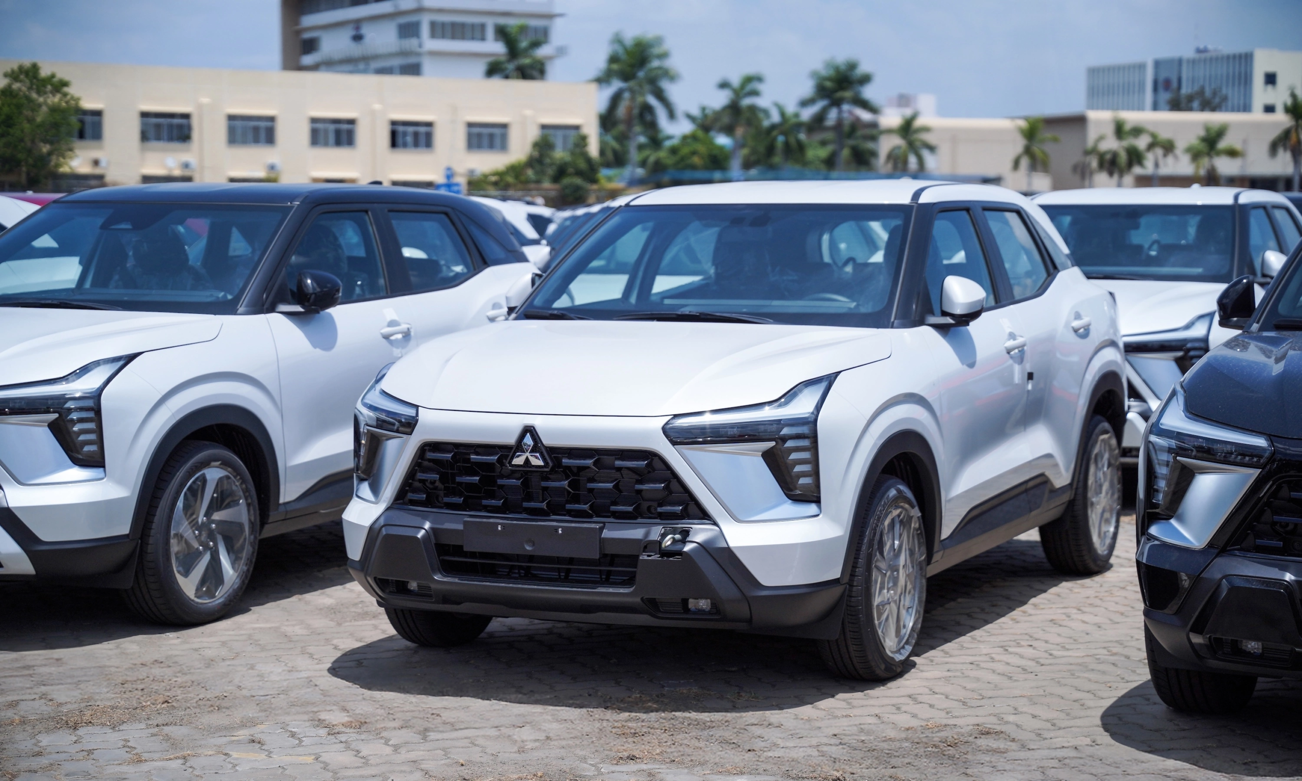 Mitsubishi Xforce 2026 ra mắt Việt Nam: Thêm bản Luxury, giá từ 605 triệu đồng