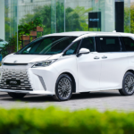 Lexus đồng loạt giảm giá xe hybrid tại Việt Nam, mức giảm cao nhất 360 triệu đồng