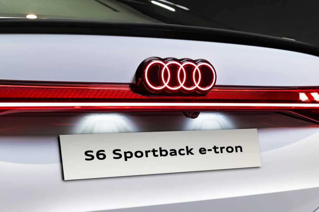 Audi S6 Sportback e-tron ra mắt Việt Nam, giá từ 4,2 tỷ đồng