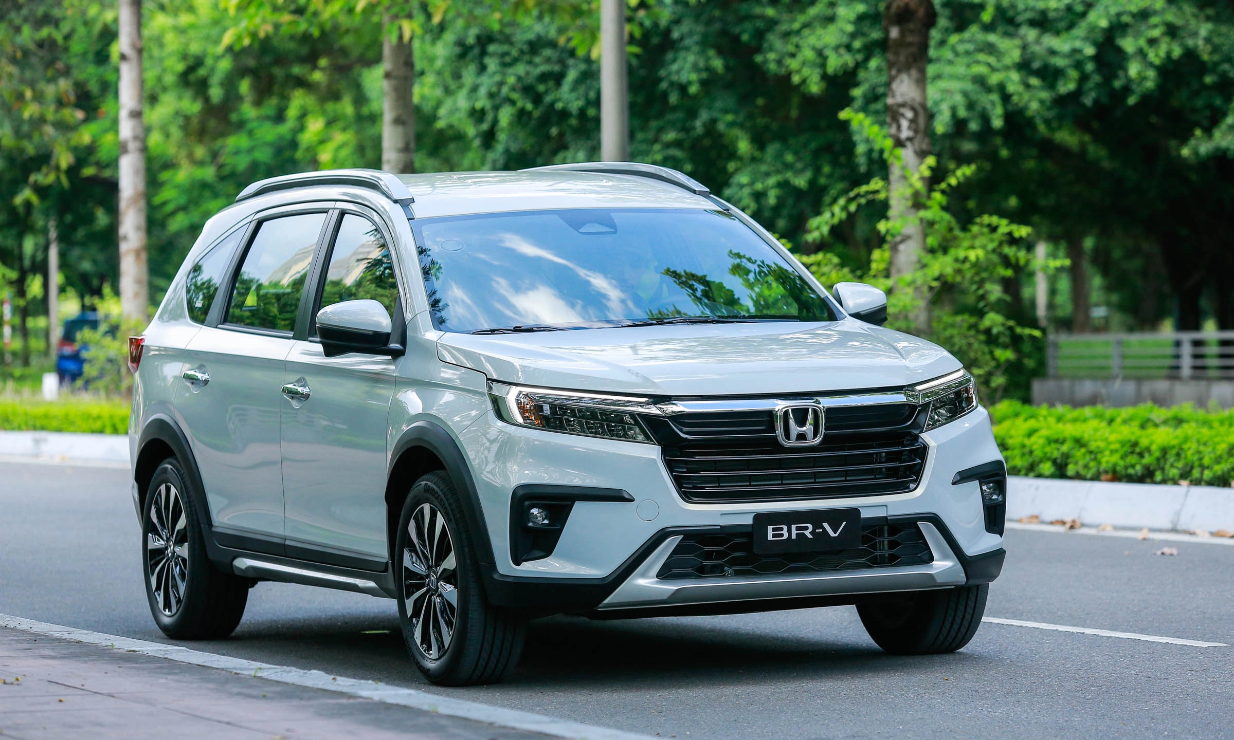 Giá xe Honda BR-V lăn bánh tháng 5/2026: Ưu đãi 50% lệ phí trước bạ